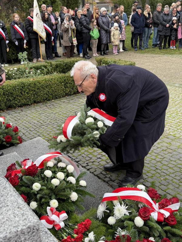 Wspólne świętowanie 107. rocznicy odzyskania niepodległości w Białogardzie