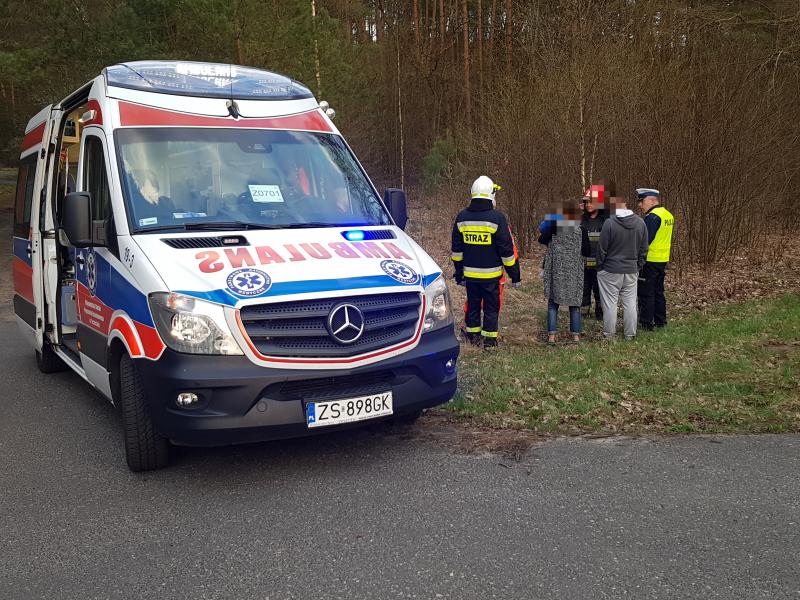 Wypadek pod Białogardem  - 10 miesięczne dziecko trafiło do szpitala!