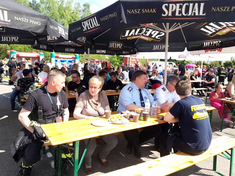 Zawody sportowo  - pożarnicze zakończył strażacki piknik.