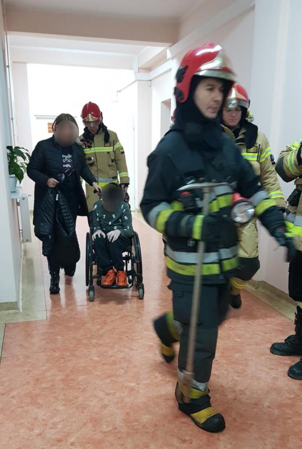 Niecodzienna interwencja Straży Pożarnej w Białogardzie.