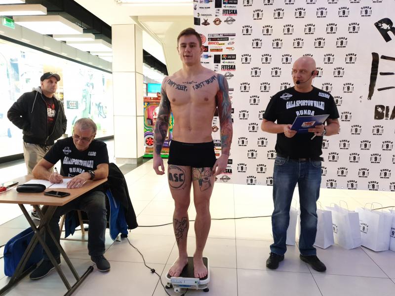 Gala sportów walki Runda 9 - oficjalne ważenie zawodników. Fotorelacja! 