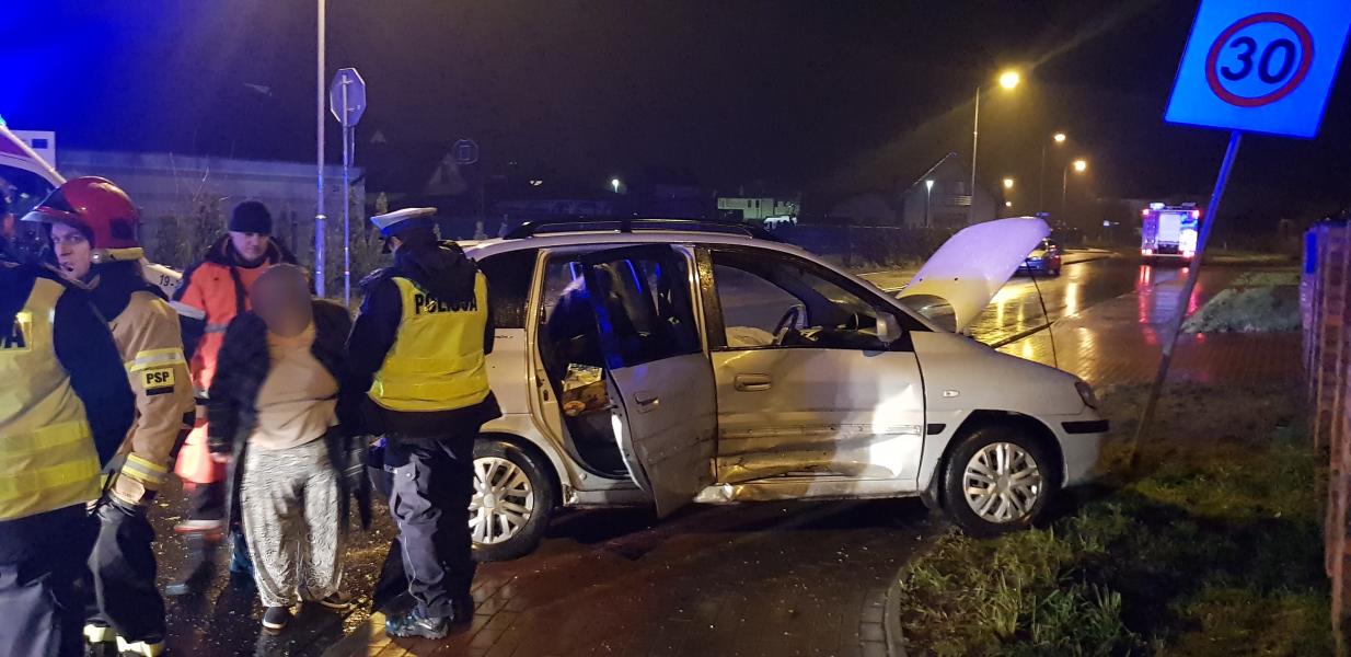 Zderzenie dwóch aut w Białogardzie. Wyglądało groźnie! ZDJECIA 