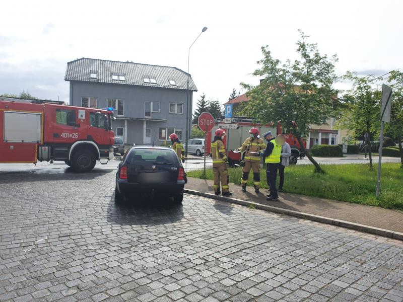 Zderzenie dwóch pojazdów w Białogardzie - Kierowca BMW uciekł z miejsca zdarzenia!