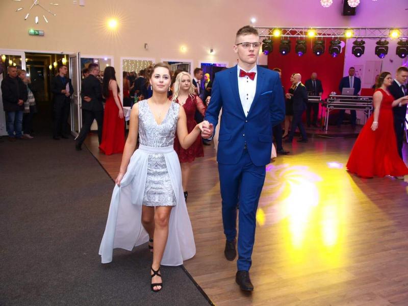 Studniówka Zespołu Szkół Ponadgimnazjalnych w Białogardzie 