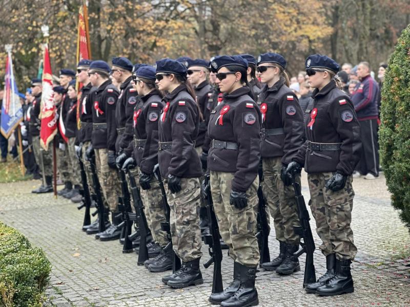 Wspólne świętowanie 107. rocznicy odzyskania niepodległości w Białogardzie
