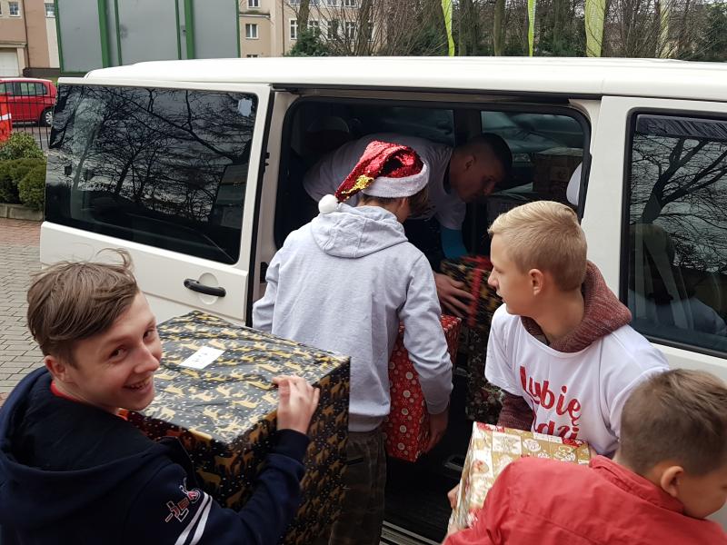 Wielki finał Szlachetnej Paczki  - weekend cudów! Zapraszamy do galerii zdjęć.