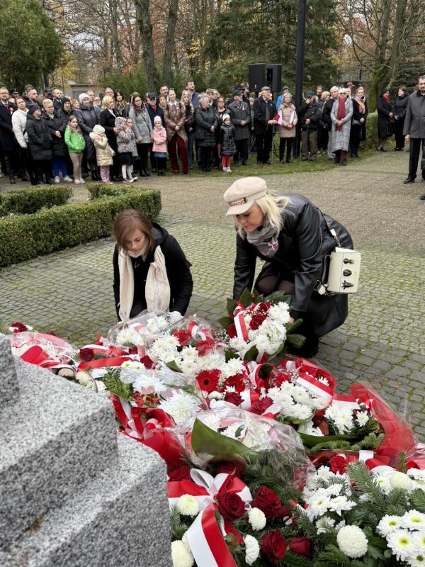 Wspólne świętowanie 107. rocznicy odzyskania niepodległości w Białogardzie