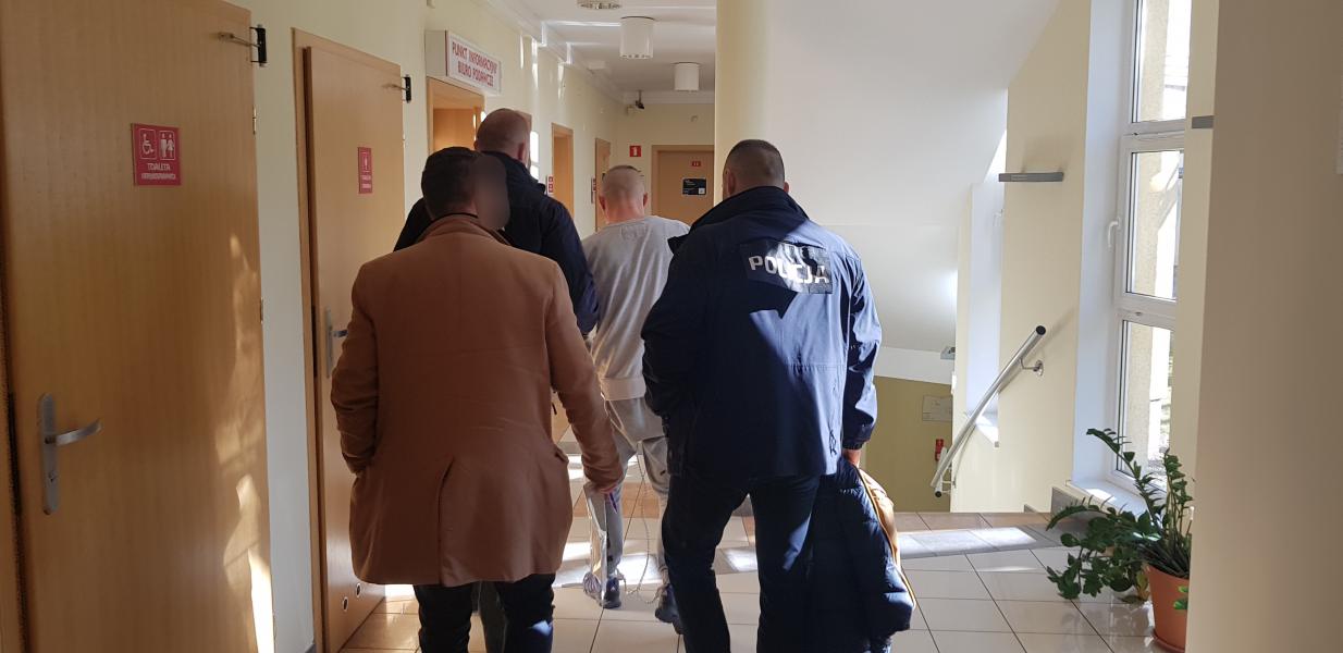 32 latek zatrzymany za posiadanie znacznych ilości narkotyków. Grozi mu nawet 10 lat więzienia.