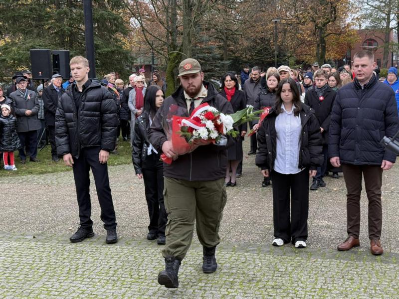 Wspólne świętowanie 107. rocznicy odzyskania niepodległości w Białogardzie