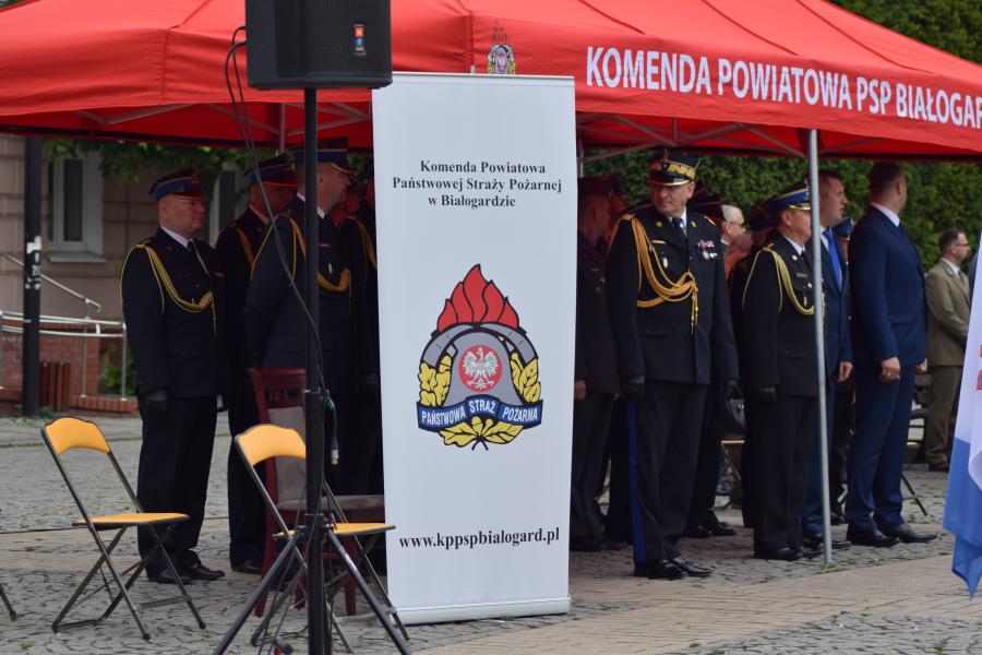Powiatowe Obchody Dnia Strażaka w Białogardzie. Awanse i odznaczenia.