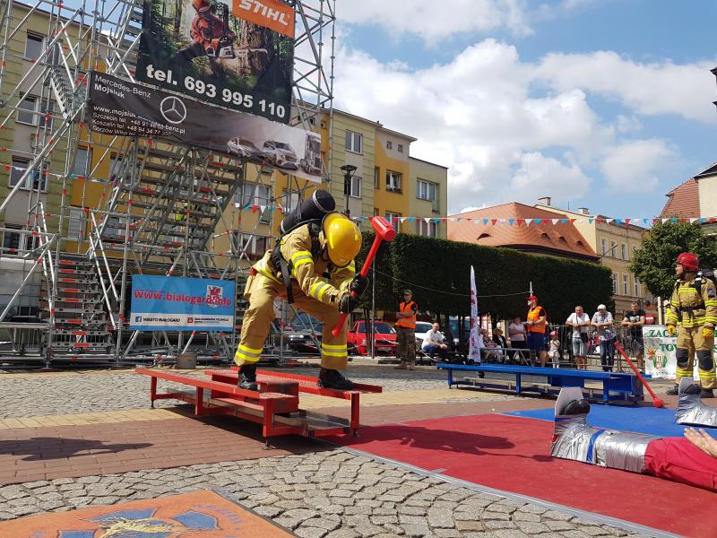 Strażackie zmagania na Placu Wolności w Białogardzie. Wyniki! Mega porcja zdjęć! 