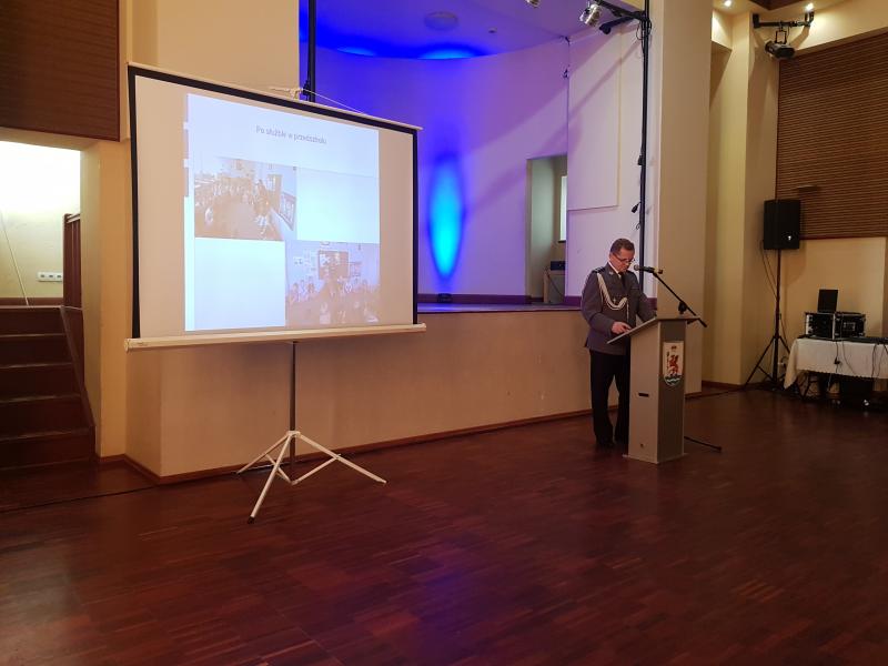 Odprawa Służbowa  i pożegnanie Komendanta Powiatowego Policji w Białogardzie - obszerna fotorelacja.