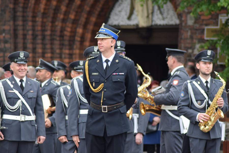 Powiatowe Obchody Dnia Strażaka w Białogardzie. Awanse i odznaczenia.