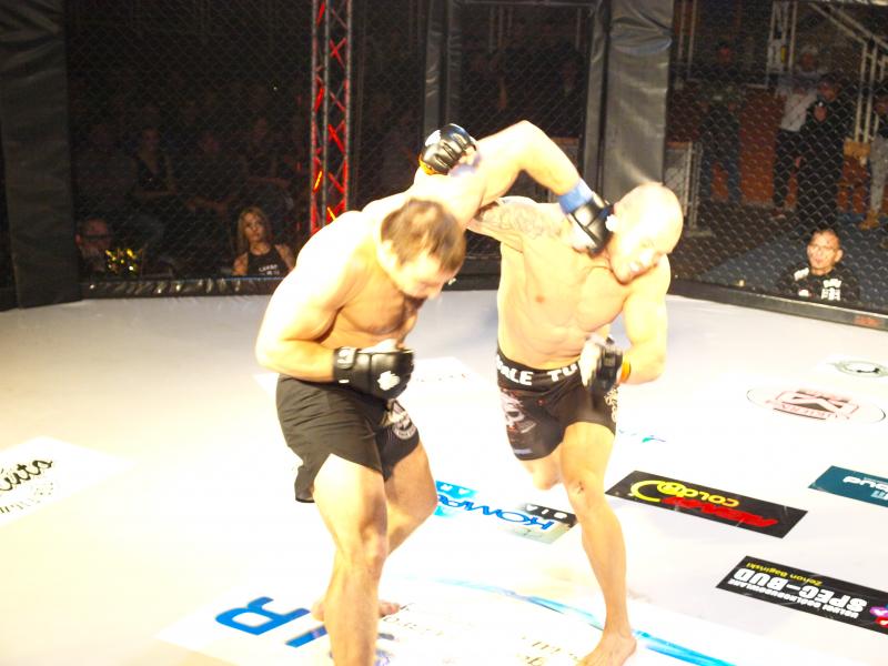 Gala Sportów Walki Runda 8 - obszerna fotorelacja !