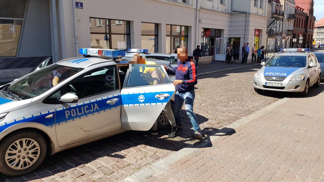 Policja zatrzymała mężczyznę podejrzanego o brutalne morderstwo w Dębczynie pod Białogardem! VIDEO 