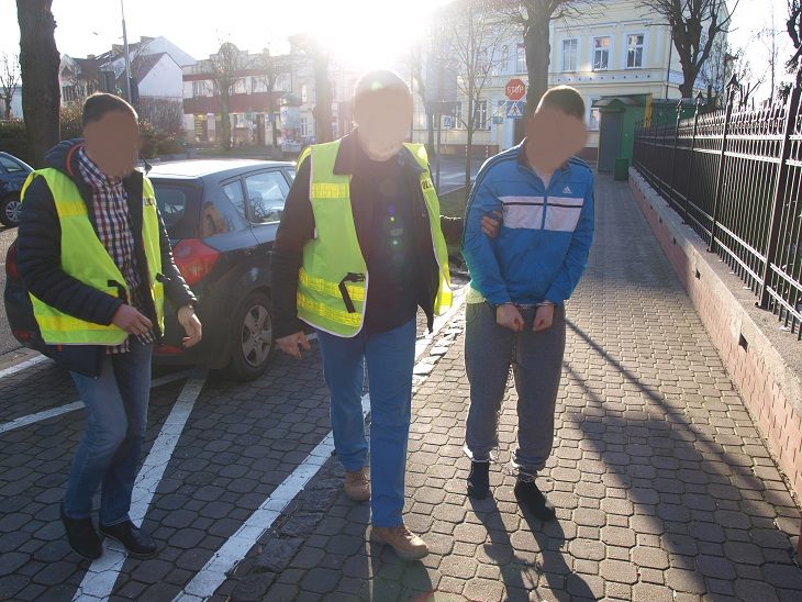 19-letni nożownik już za kratkami