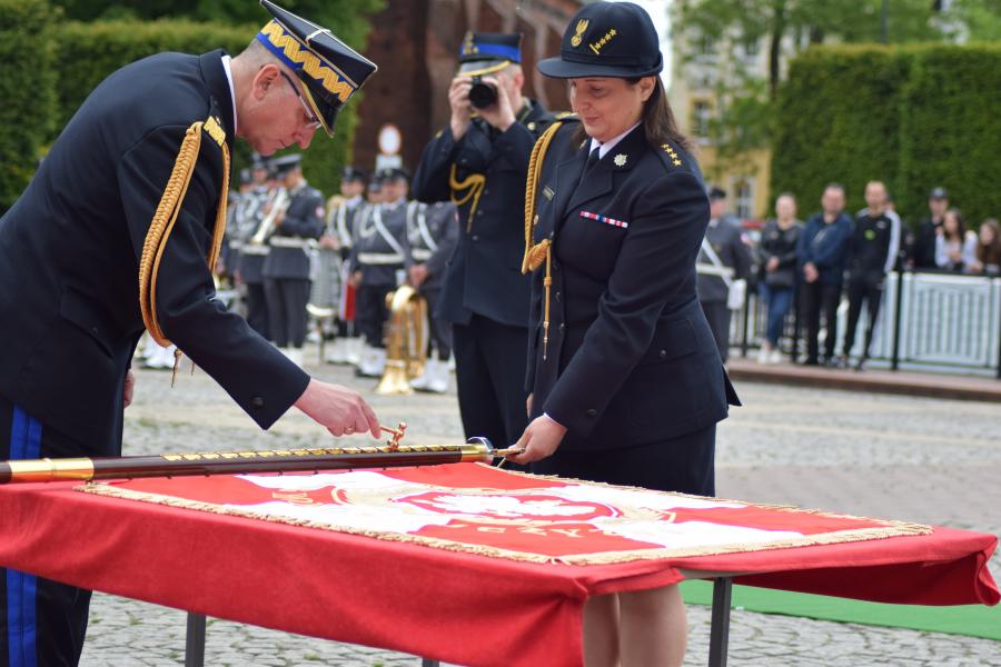 Powiatowe Obchody Dnia Strażaka w Białogardzie. Awanse i odznaczenia.