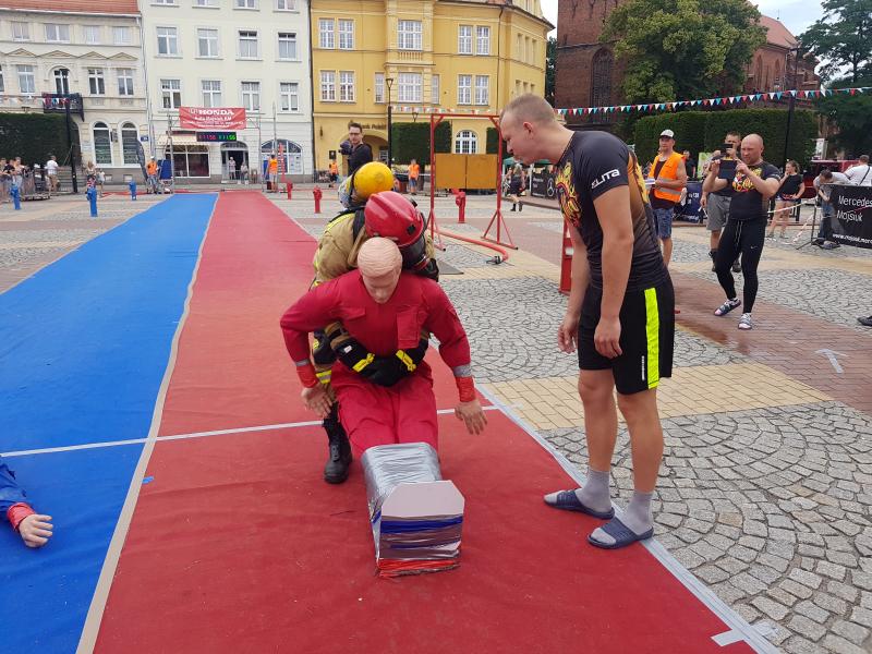 Strażackie zmagania na Placu Wolności w Białogardzie. Wyniki! Mega porcja zdjęć! 