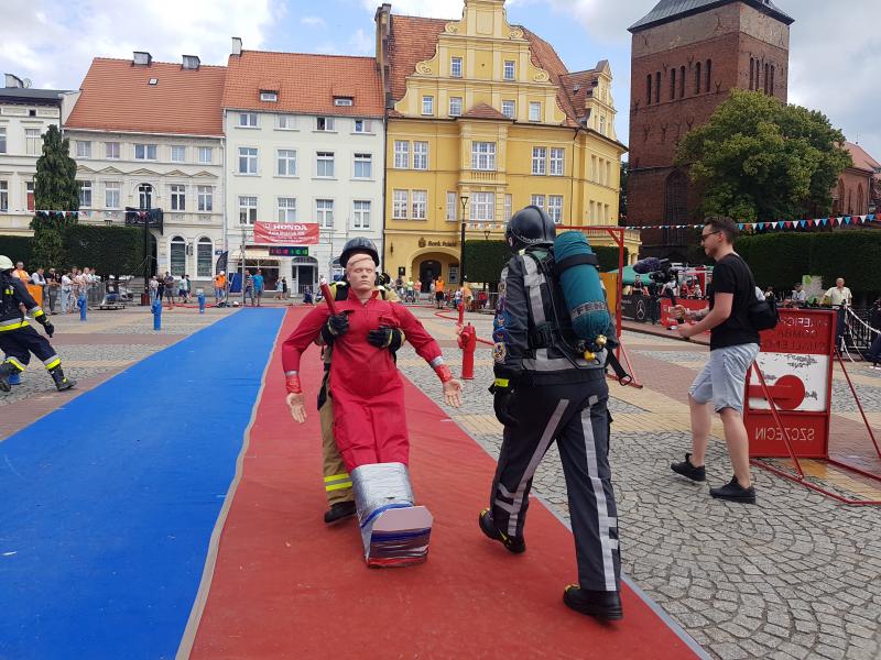 Strażackie zmagania na Placu Wolności w Białogardzie. Wyniki! Mega porcja zdjęć! 
