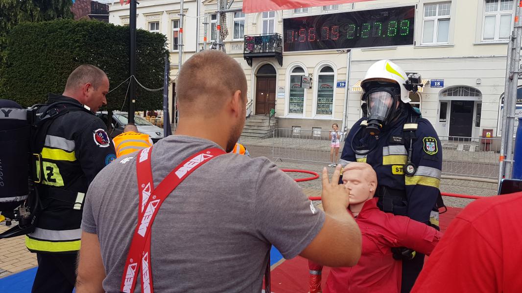 Strażackie zmagania na Placu Wolności w Białogardzie. Wyniki! Mega porcja zdjęć! 