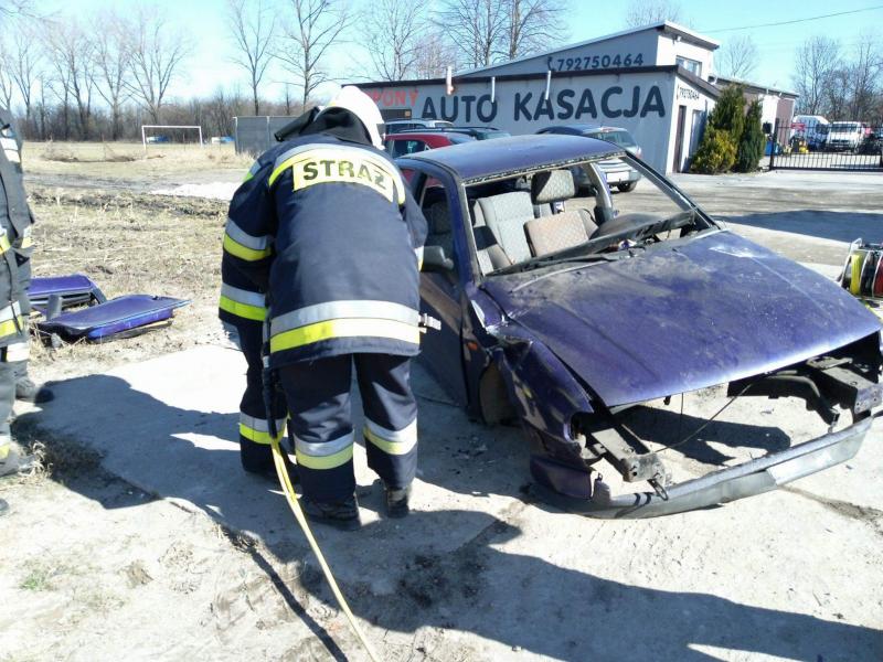 Strażacy z powiatu białogardzkiego podnoszą swoje umiejętności! Obszerna fotorelacja. 
