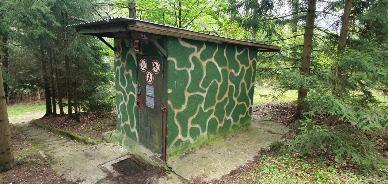 MUZEUM ZIMNEJ WOJNY PODBORSKO 3001 - Zwiedzanie z przewodnikiem przyciągnęło setki osób. 