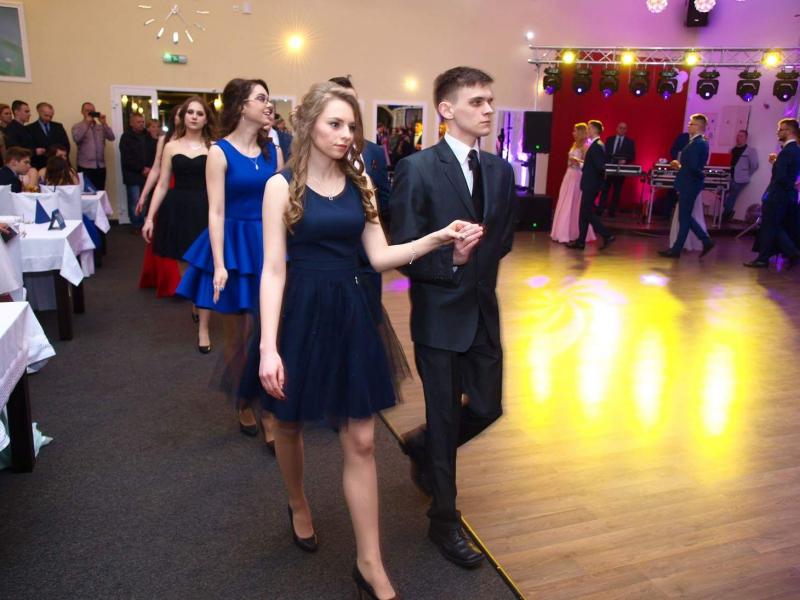 Studniówka Zespołu Szkół Ponadgimnazjalnych w Białogardzie 