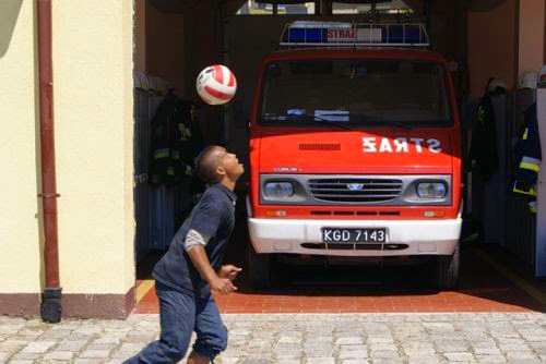 Młodzież z Madagaskaru w Karlińskiej Straży