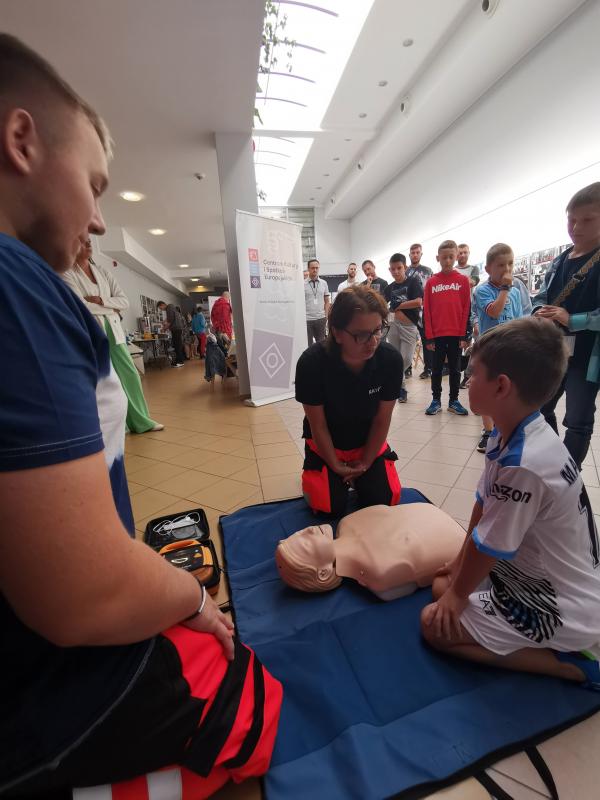 IV Białogardzki Turniej FIFA - Mali i Duzi grają dla Zuzi. 