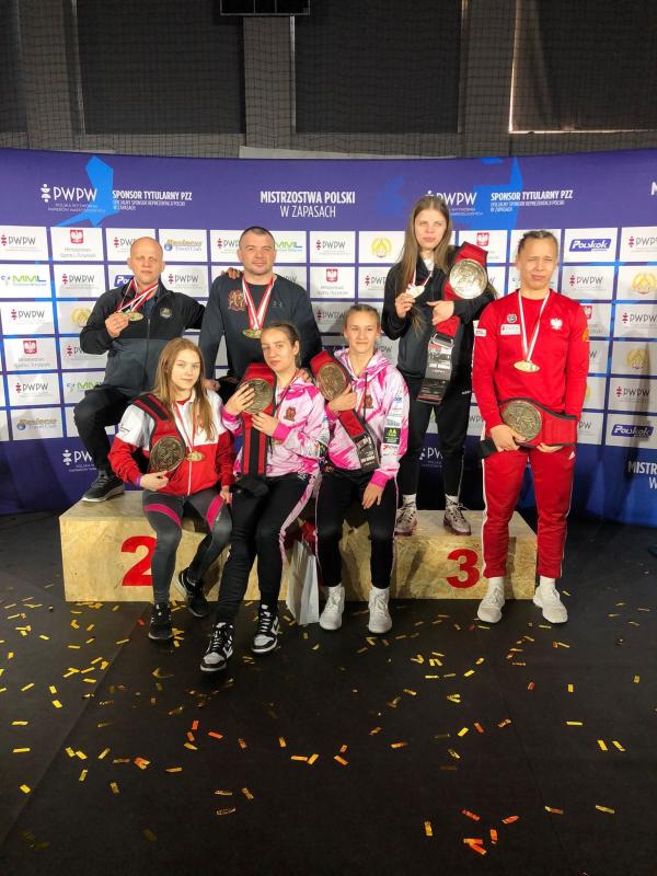 Rewelacyjny występ zawodniczek AKS-u na Mistrzostwach Polski Juniorek i Młodzieżowców U23.