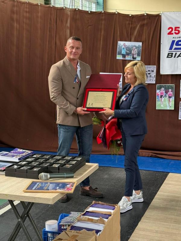 Klub Lekkoatletyczny Iskra Białogard świętuje 25-lecie działalności.