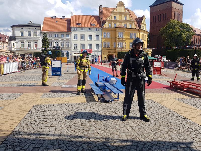 Strażackie zmagania na Placu Wolności w Białogardzie. Wyniki! Mega porcja zdjęć! 