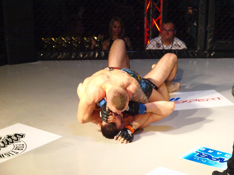 Gala Sportów Walki Runda 8 - obszerna fotorelacja !