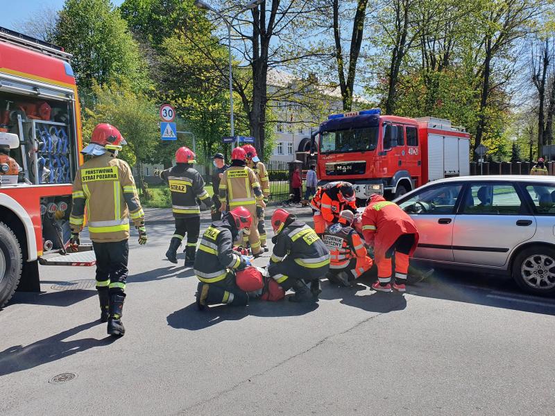 Potrącenie rowerzysty w Białogardzie - 83 latek trafił do szpitala. 