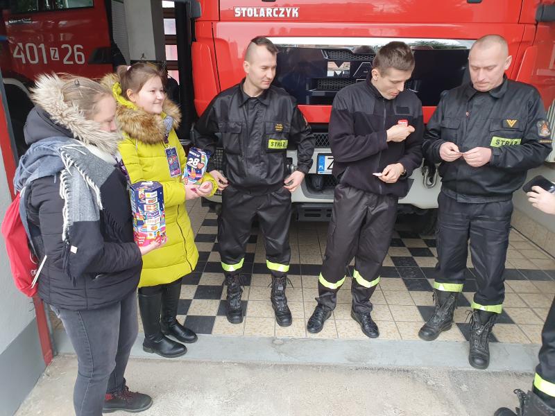Strażacy z PSP Białogard wspierają 28. Finał Wielkiej Orkiestry Świątecznej Pomocy