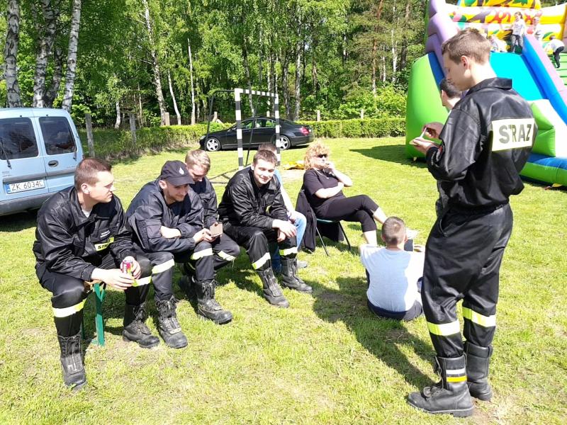 Zawody sportowo  - pożarnicze zakończył strażacki piknik.