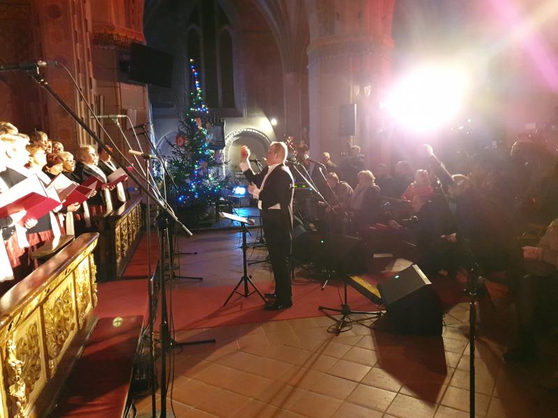 Charytatywny koncert bożonarodzeniowy  w Białogardzie. FOTORELACJA  