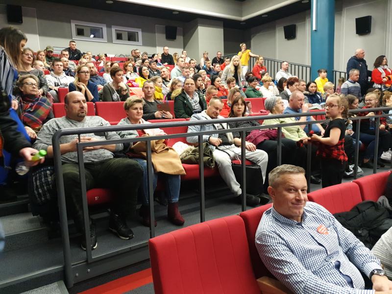 28. Finał WOŚP w Tychowie - zlicytowano złote serduszko.  Padł rekord zbiórki! ZDJĘCIA 