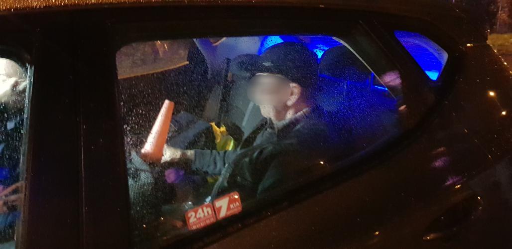 Obywatelskie zatrzymanie pijanego kierowcy w Białogardzie! 73 latek stracił uprawnienia. 