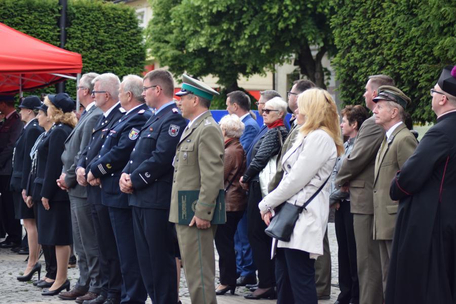 Powiatowe Obchody Dnia Strażaka w Białogardzie. Awanse i odznaczenia.