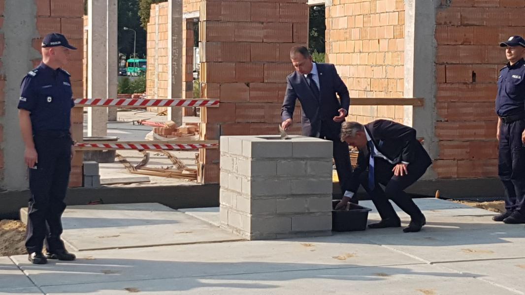 Poświęcenie i wmurowanie aktu erekcyjnego pod budowę nowego komisariatu policji w Białogardzie