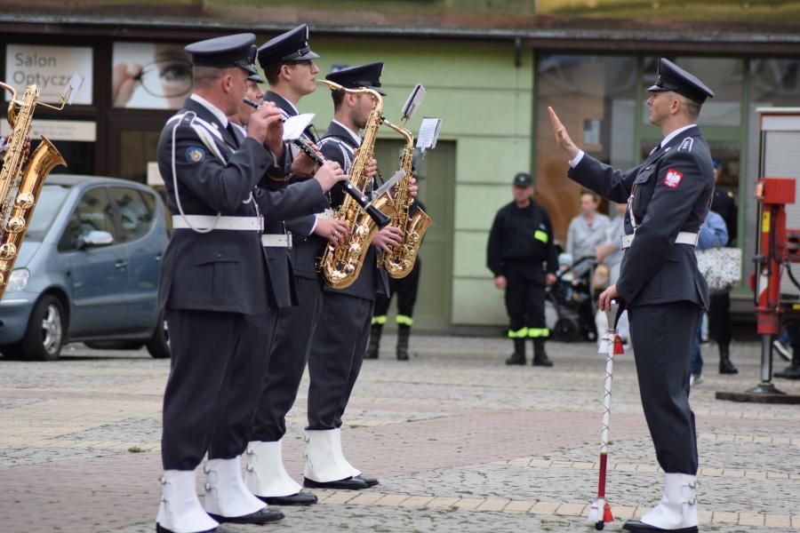 Powiatowe Obchody Dnia Strażaka w Białogardzie. Awanse i odznaczenia.