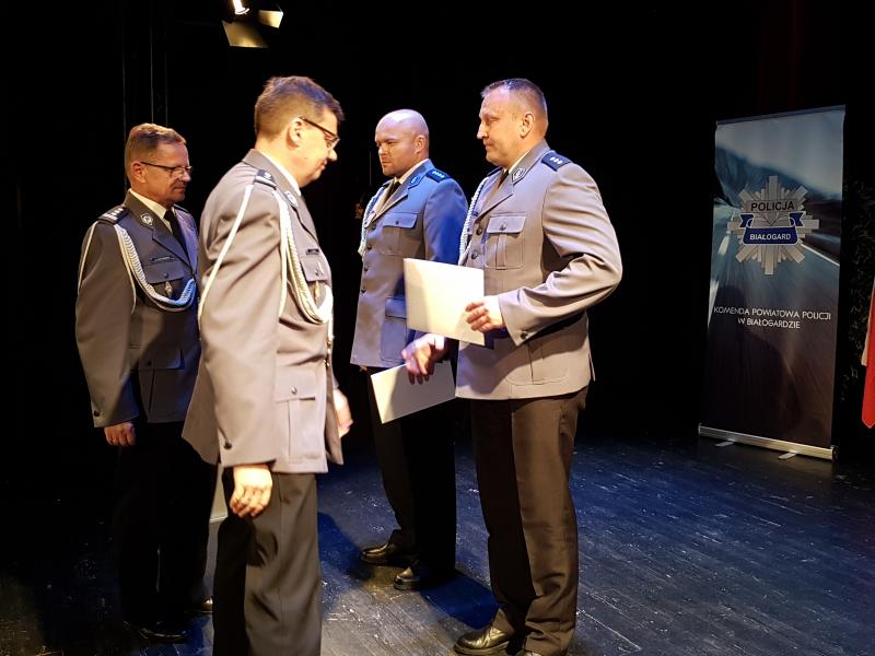 Święto Policji Białogard 2018 - awanse służbowe (fotorelacja) 