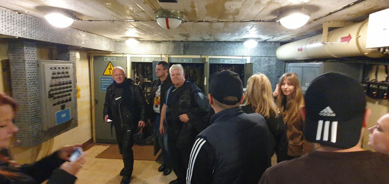 MUZEUM ZIMNEJ WOJNY PODBORSKO 3001 - Zwiedzanie z przewodnikiem przyciągnęło setki osób. 