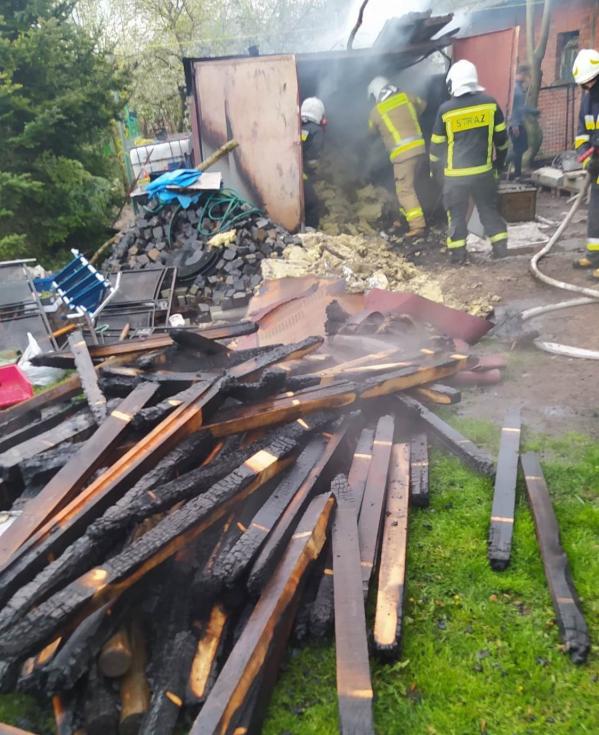 PORANNY POŻAR W TYCHOWIE 