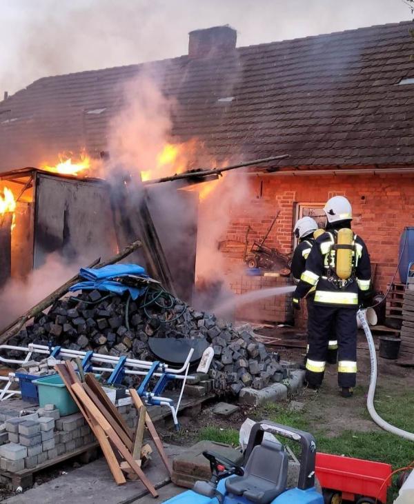 PORANNY POŻAR W TYCHOWIE 