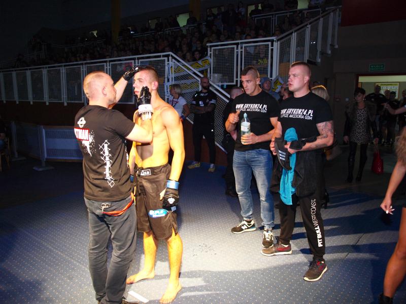 Gala Sportów Walki Runda 8 - obszerna fotorelacja !