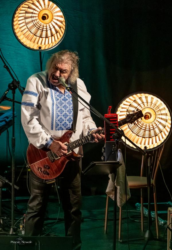 Koncert muzyki Czesława Niemena w Młodzieżowym Domu Kultury