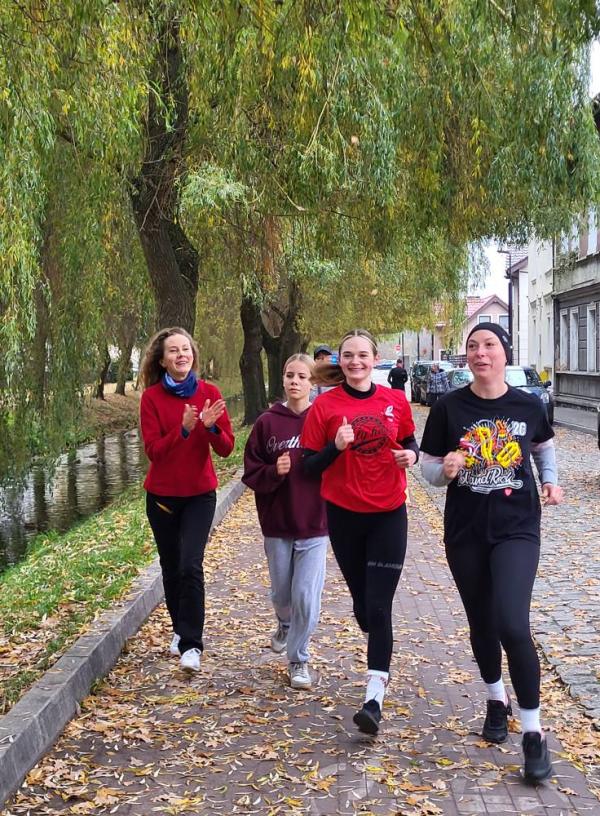 Niepodległość na sportowo – Białogard biegł w biało-czerwonych barwach