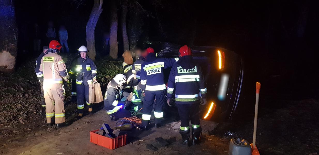 Poważny wypadek pod Białogardem! Ciężko ranny mężczyzna. ZDJĘCIA 